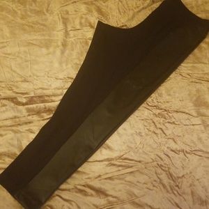 2 pairs of Old Navy leggings 🤩😍2 for 1😍🤩